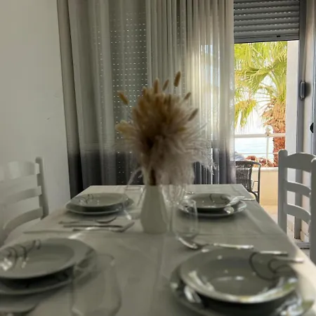 דירה Sea Side With Balcony דורס